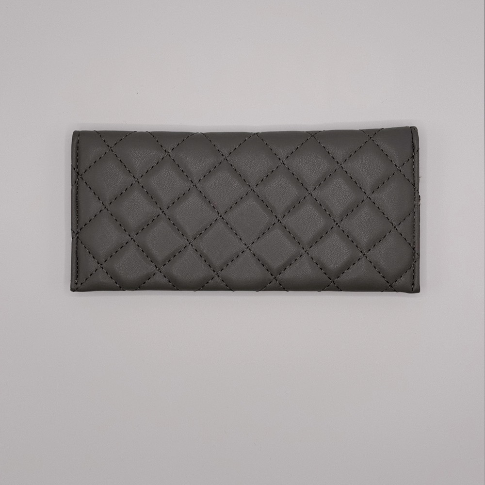 Elegant Grey Quilted Badgley Mischka Women’s Card Wallet - Picture 2 of 2